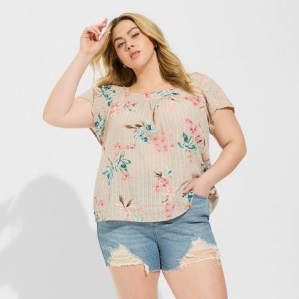Torrid Clip Jacquard Square Neck Flutter Sleeve Top Tan Size 2X - Picture 5 of 5
